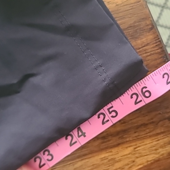 Tommy Bahama Golf Pants Womens XL Black Pull-On Pockets Lightweight Ankle - Picture 6 of 6